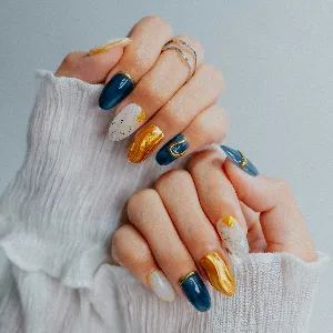 fall-nails-10